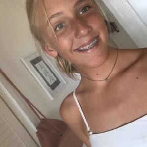 Meet your Posher, Macey